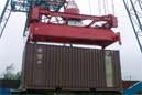 Teleskopierbare Spreader fr Containerkranen