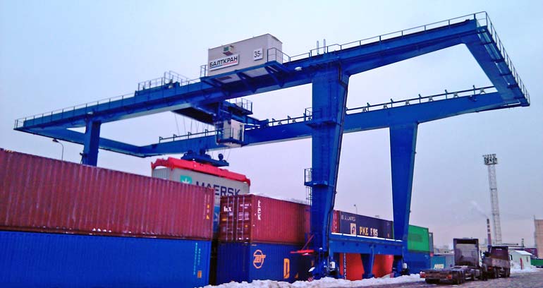 Container cranes